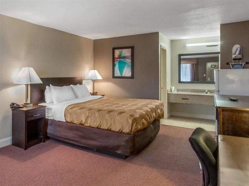 Quality Inn And Suites Port Arthur Nederland Kültér fotó