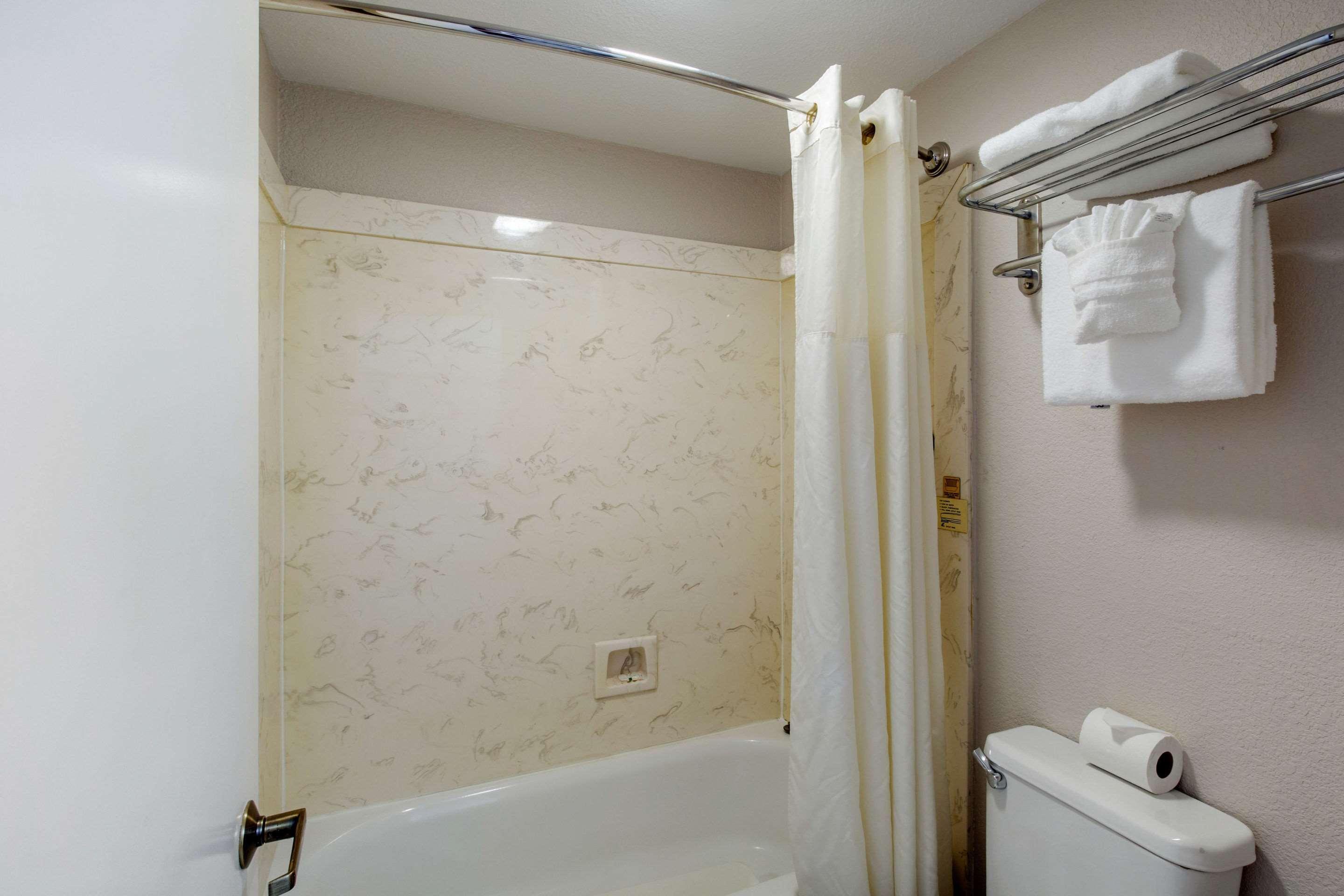 Quality Inn And Suites Port Arthur Nederland Kültér fotó